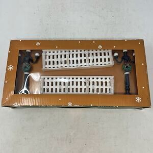 New Old Stock Village Square Mervyns 2001 Street Lamp & Fence Set